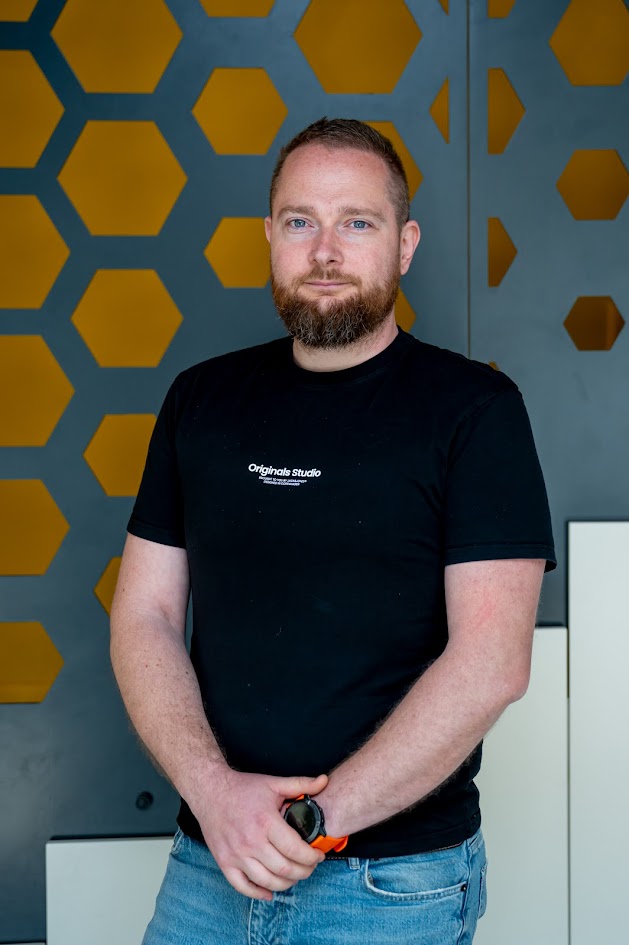 Bogdan Vulea — Deschizător de Uși